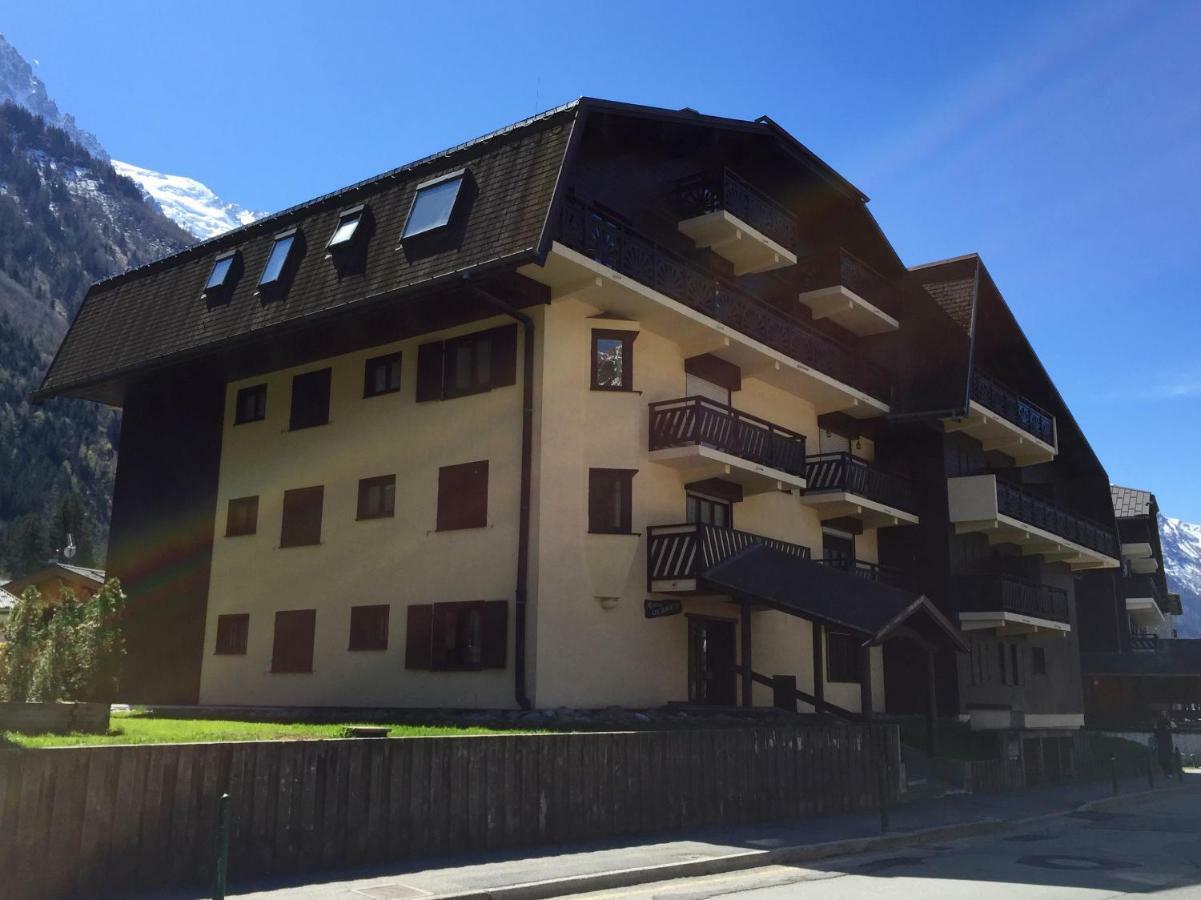 Les Sommets Studio Chamonix Buitenkant foto